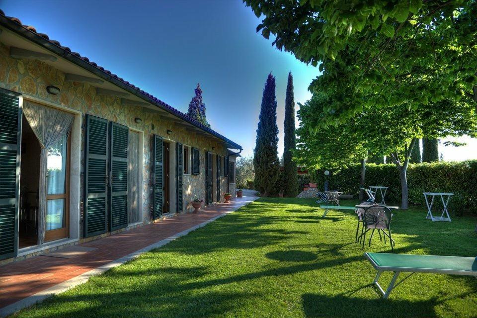 Agriturismo Poggio Del Drago Montemerano Exterior foto